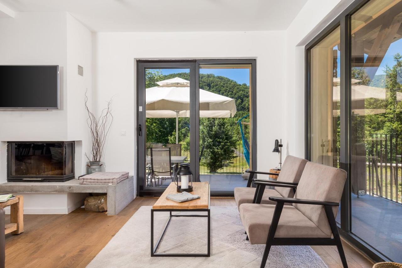 Modern Alpine Monsalbius Chalet Baske Ostarije Extérieur photo