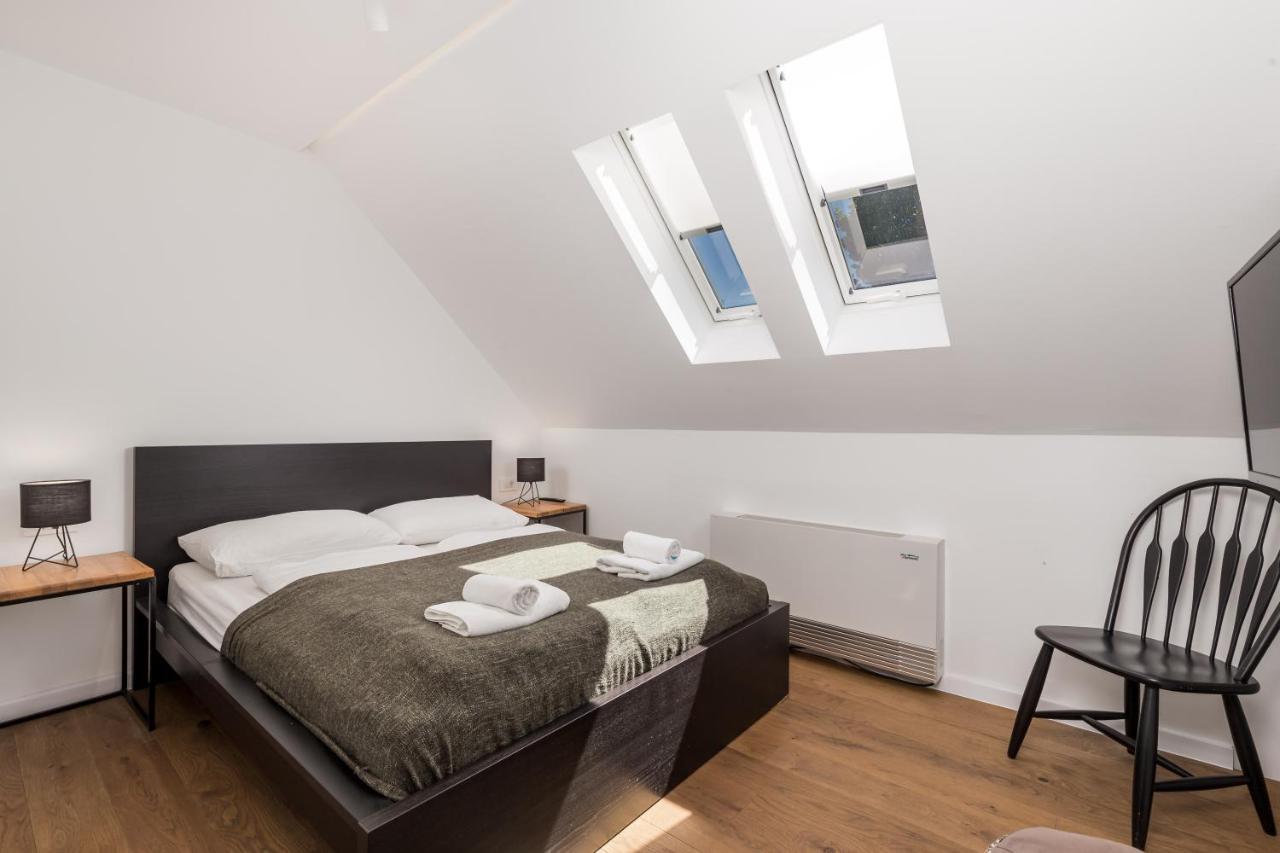 Modern Alpine Monsalbius Chalet Baske Ostarije Extérieur photo